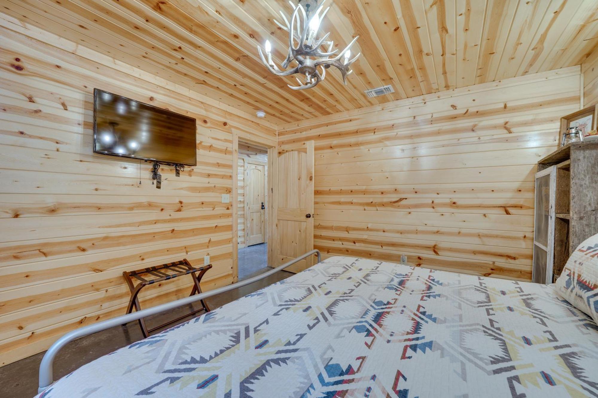 Penny Lane Lodge Broken Bow Cabin Less Than 6 Mi To Lake Zewnętrze zdjęcie